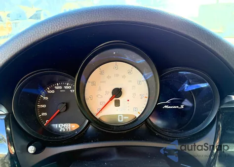 2015 Porsche Macan S z USA, uszkodzony, nr VIN WP1AB2A55FLB51927